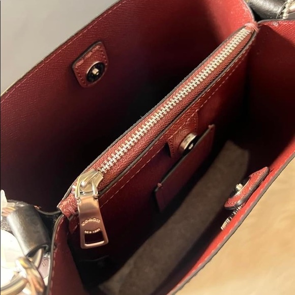 💰SOLD - 2312 - Coach Small Town Bucket Bag in Signature Canvas - Picture 6 of 10